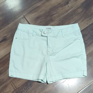 d. jeans Light Green Women's Shorts